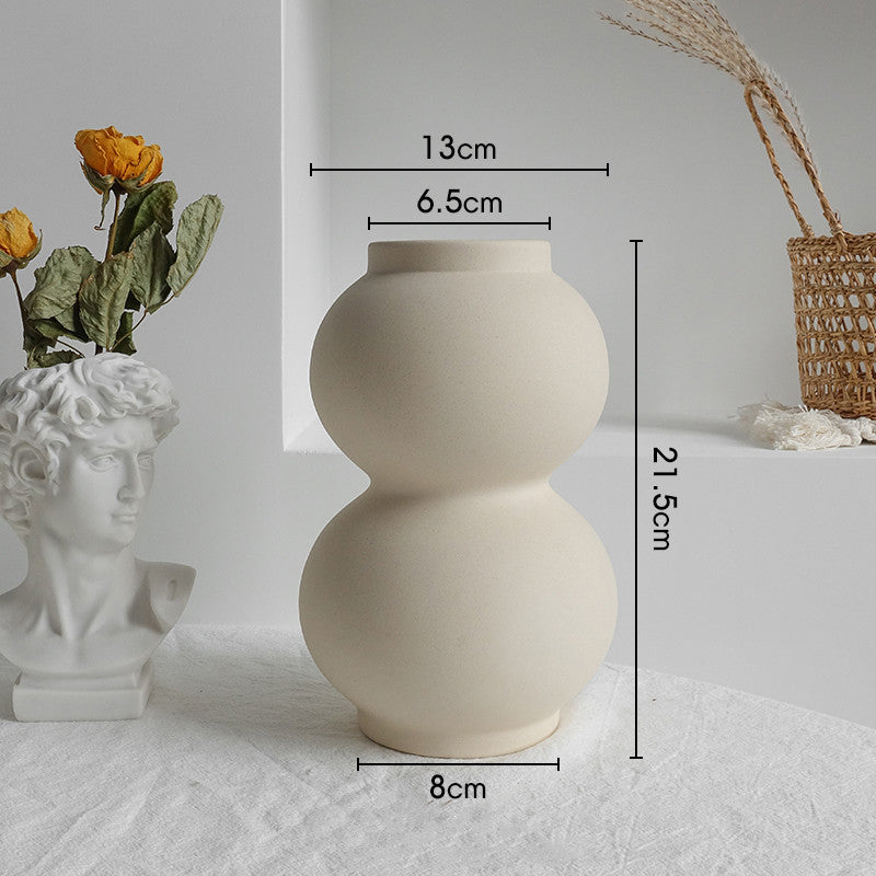 Nordic Matte Ceramic Table Vase – Minimalist Home Decor